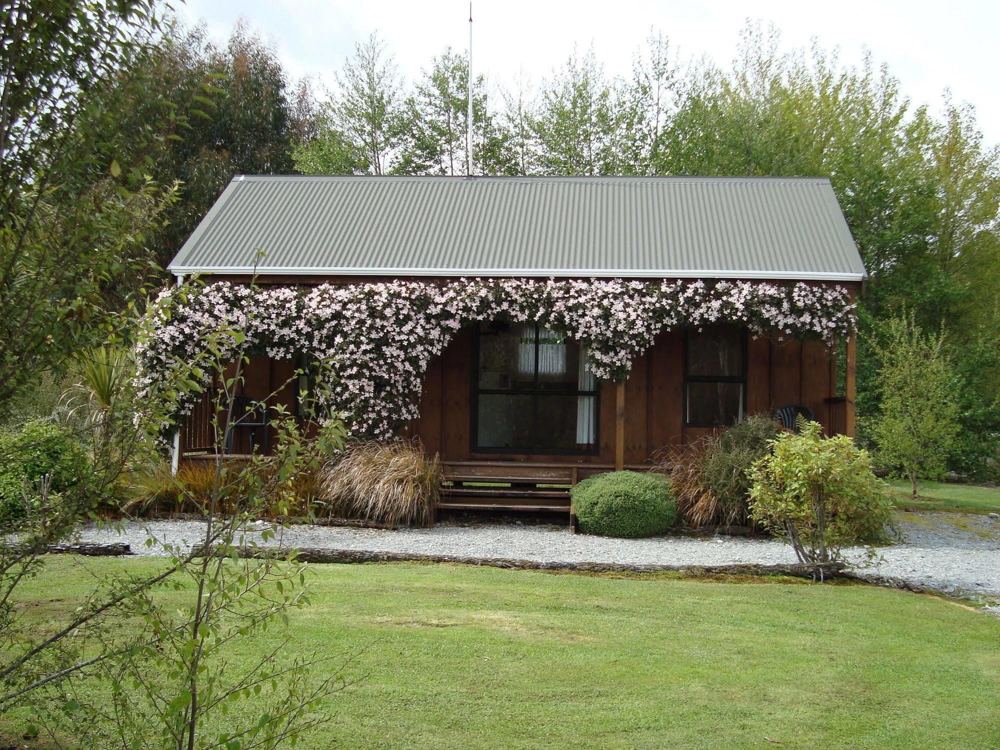 Lake Brunner Country Motel&Holiday Park Moana Eksteriør bilde