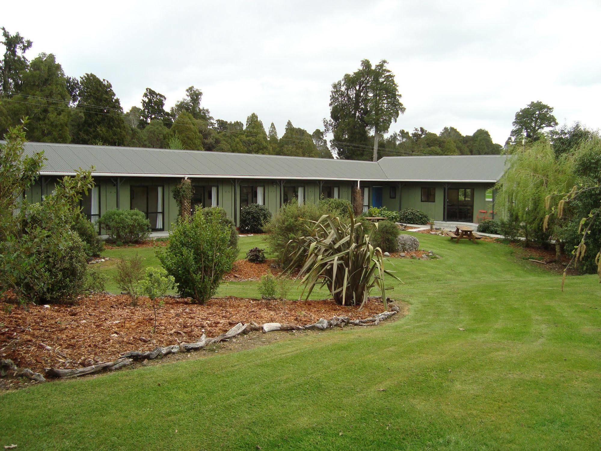 Lake Brunner Country Motel&Holiday Park Moana Eksteriør bilde